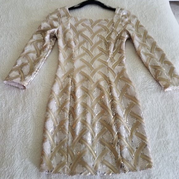 Marciano Dresses & Skirts - Marciano Gold dress - Size XS